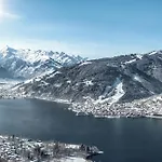 Pop-up Living Zell Am 4*