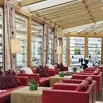 Pop-up Living Zell Am Szálloda 4*