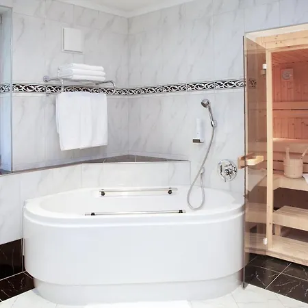 Pop-up Living Zell Am Otel