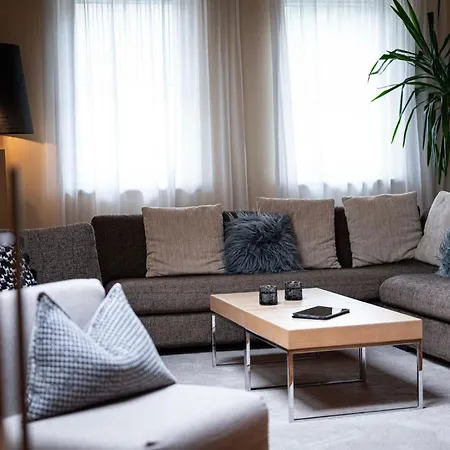 Pop-up Living Zell Am 4*