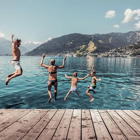 فندق Pop-up Living Zell Am زيل أم سي