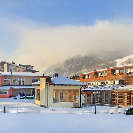 Pop-up Living Zell Am 4* Zell am See