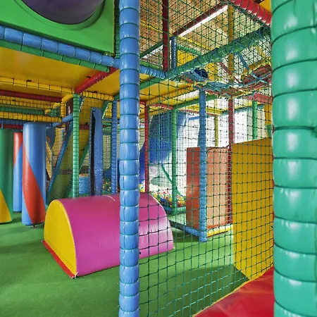 فندق Pop-up Living Zell Am زيل أم سي