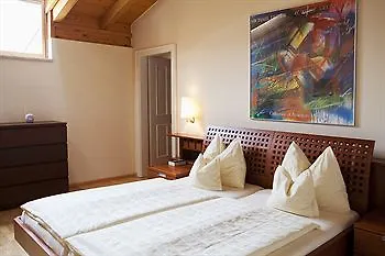 Hotel Pop-up Living Zell Am 4*