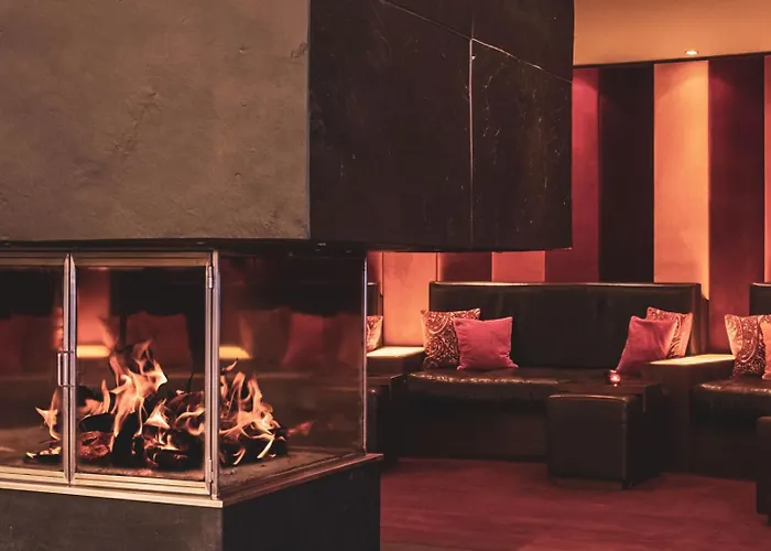 Pop-up Living Zell Am Hotell 4*