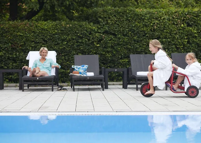 Pop-up Living Zell Am 4*