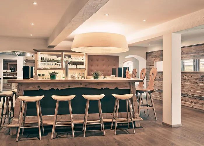 Pop-up Living Zell Am Hotel 4*